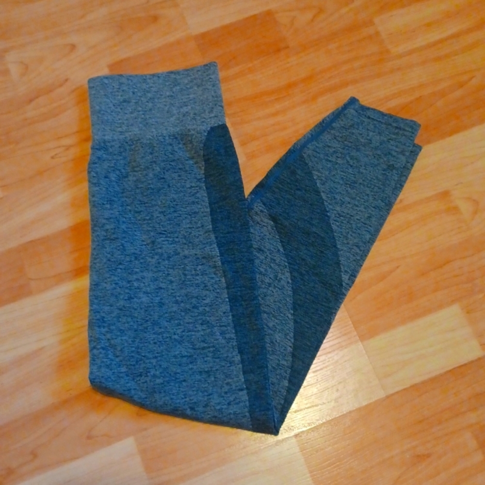 Green Avia Leggings